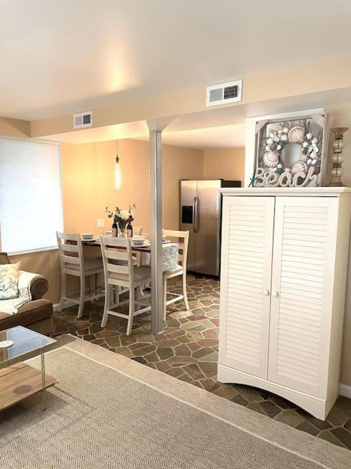 Beach Gem! Hot Tub/Ev/2Bd/3.7Mi Beach/.5Mi Outlets Rehoboth Beach Exterior photo